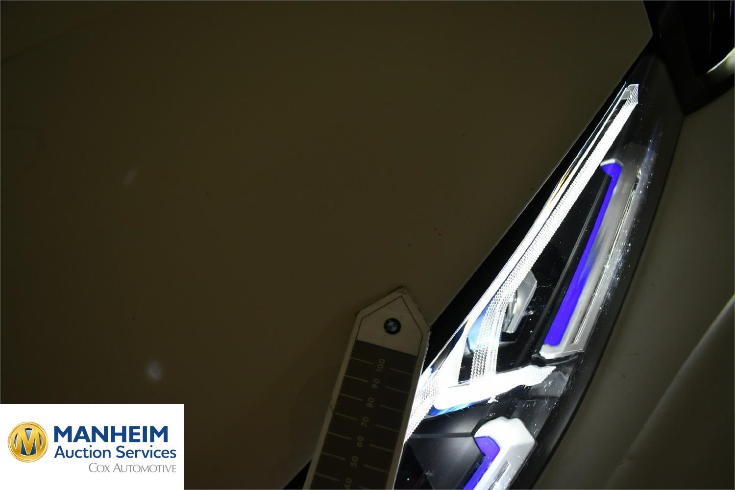 Foto BMW 330e xDrive Touring (G21) 41