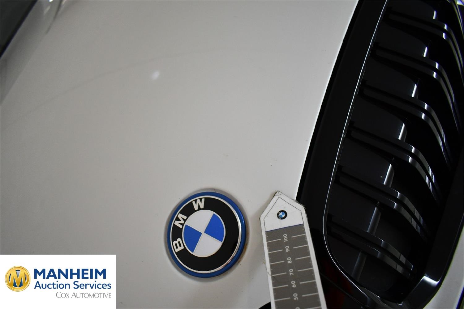 Foto BMW 330e xDrive Touring (G21) 43