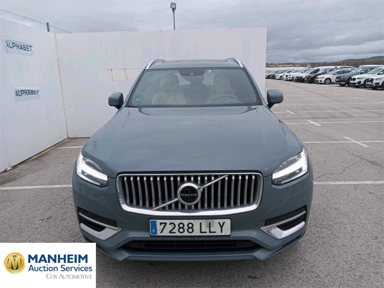 Volvo XC90 