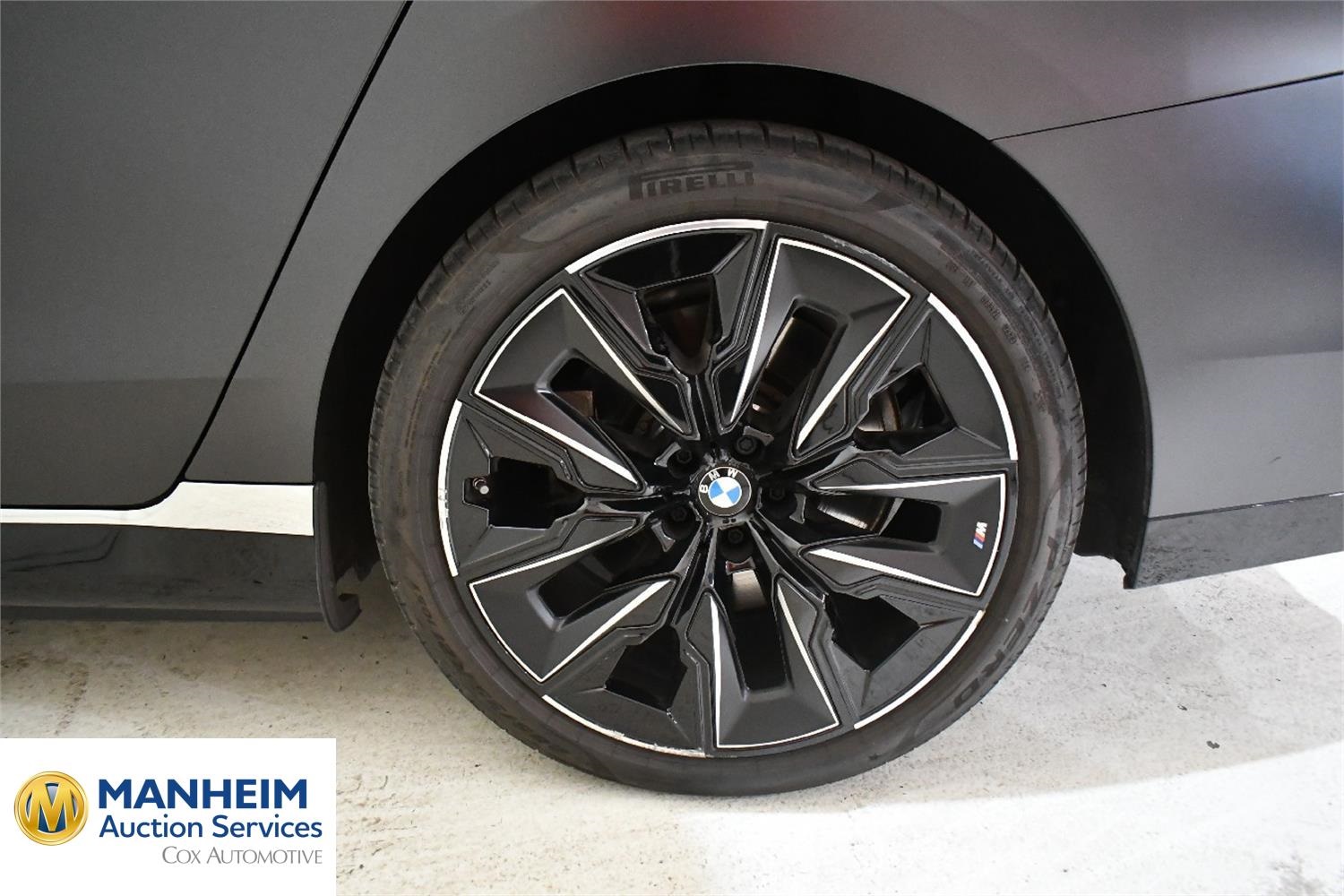 Foto BMW i7 xDrive 60 (G70) 33