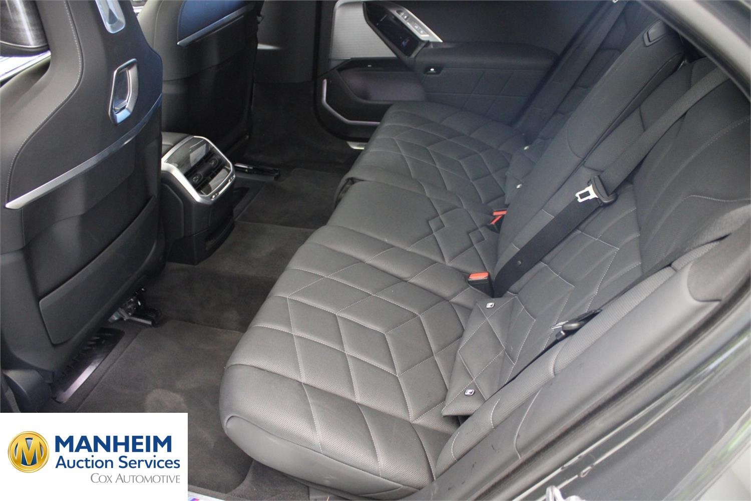 Foto BMW i7 xDrive 60 (G70) 11
