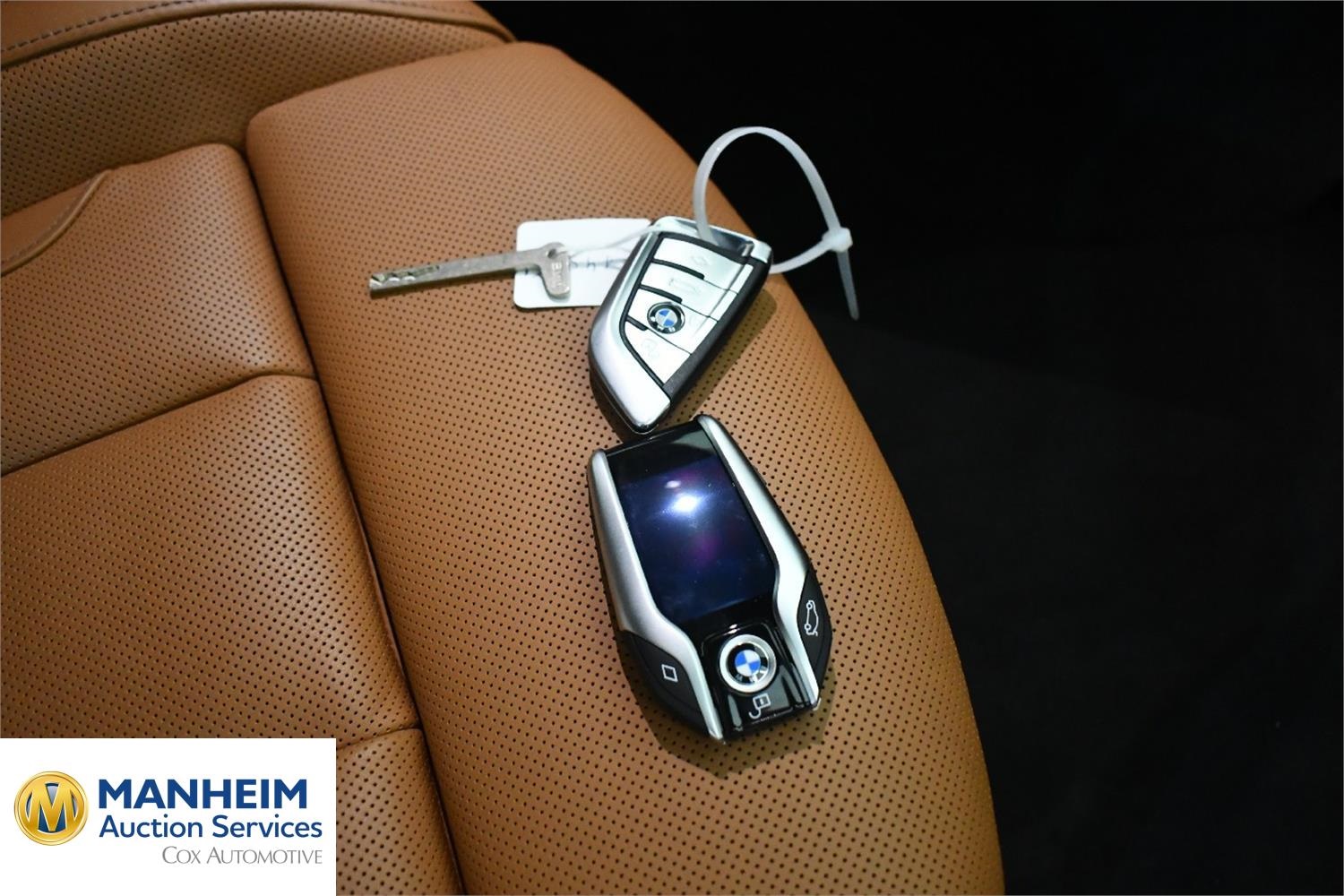 Foto BMW 840i Cabrio (G14) 18