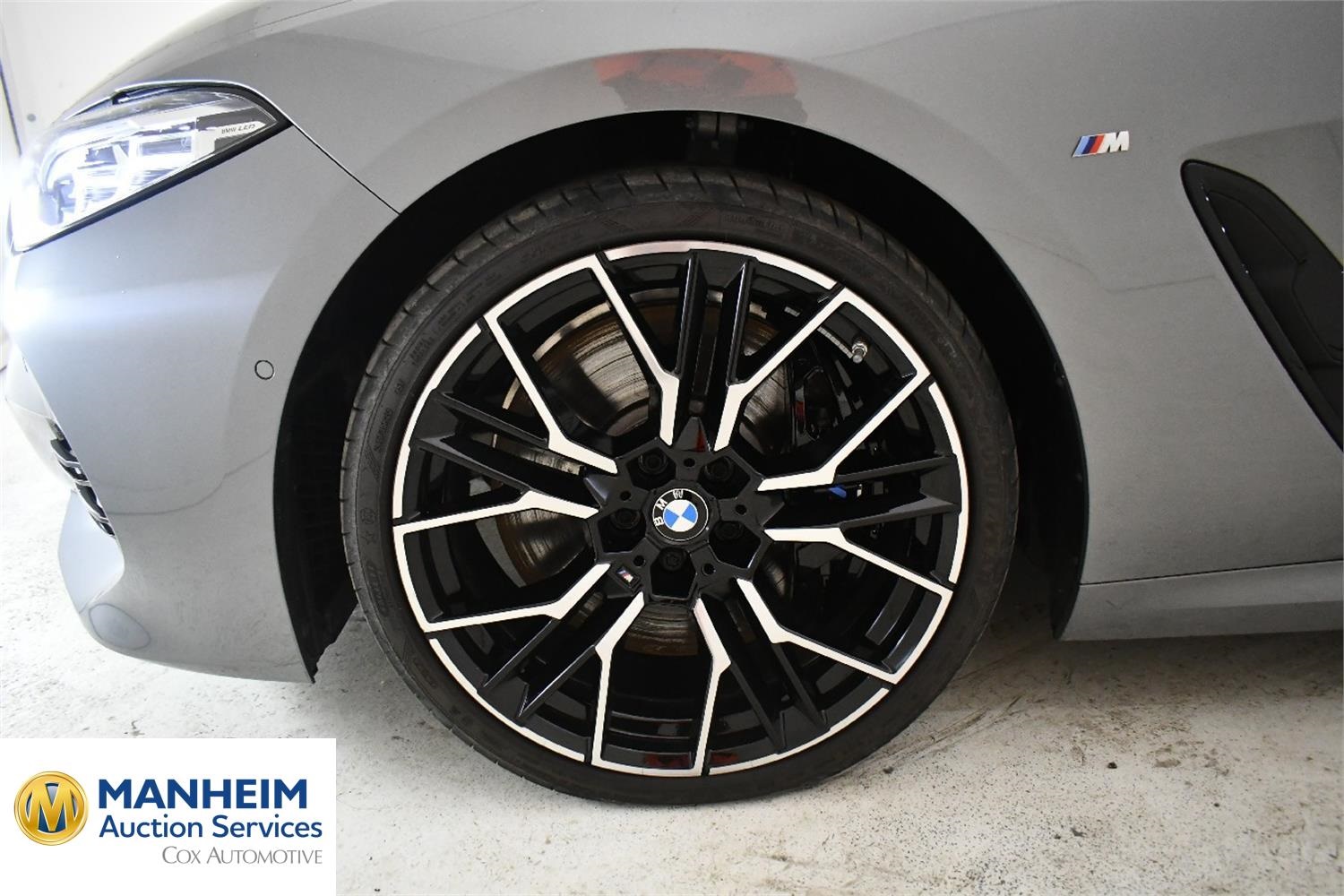 Foto BMW 840i Cabrio (G14) 35