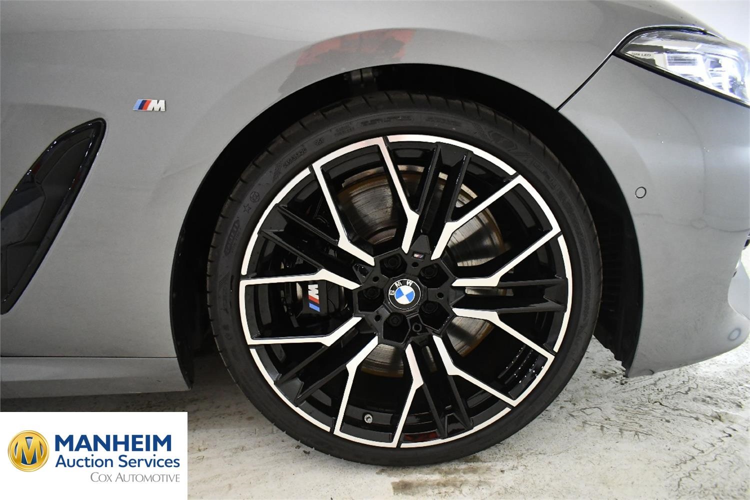 Foto BMW 840i Cabrio (G14) 38