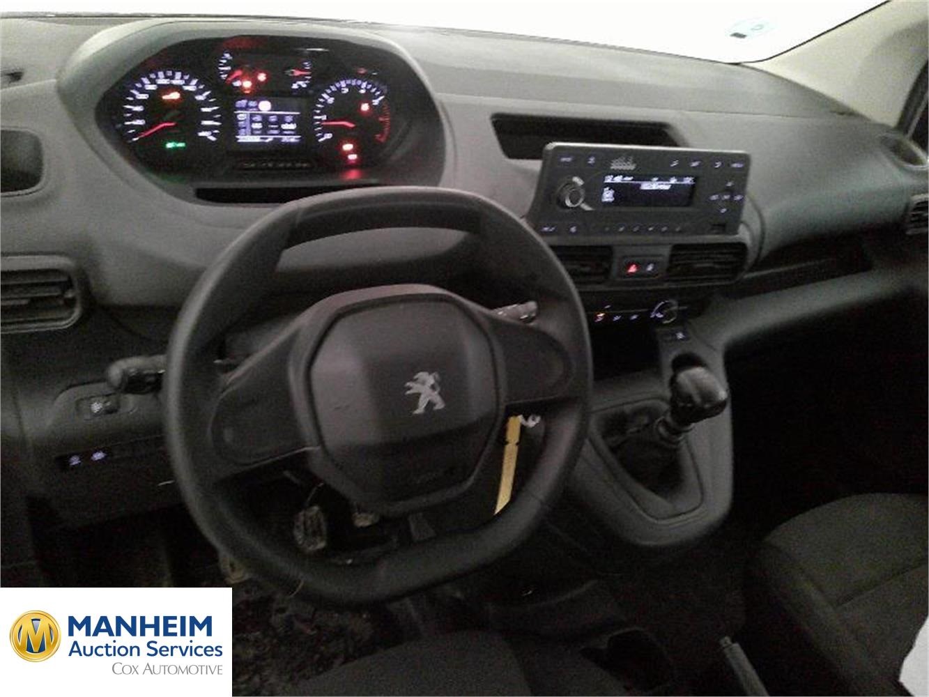 Foto Peugeot Rifter 4