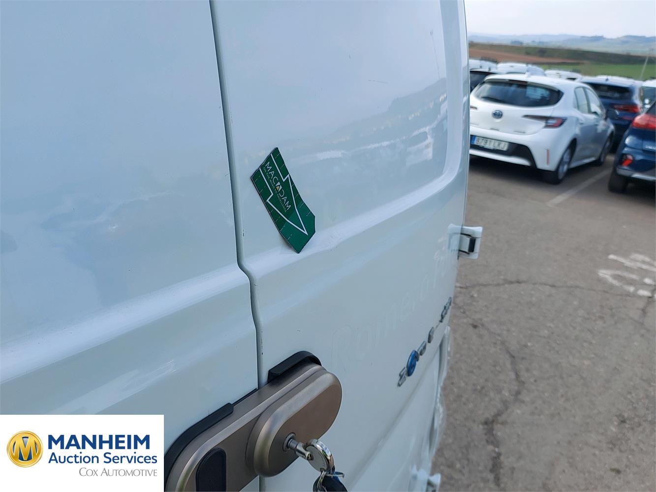 Foto Nissan E-NV 200 32