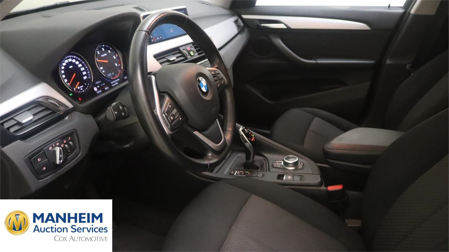 Foto BMW X1 sDrive18d Corporate (F48) 6