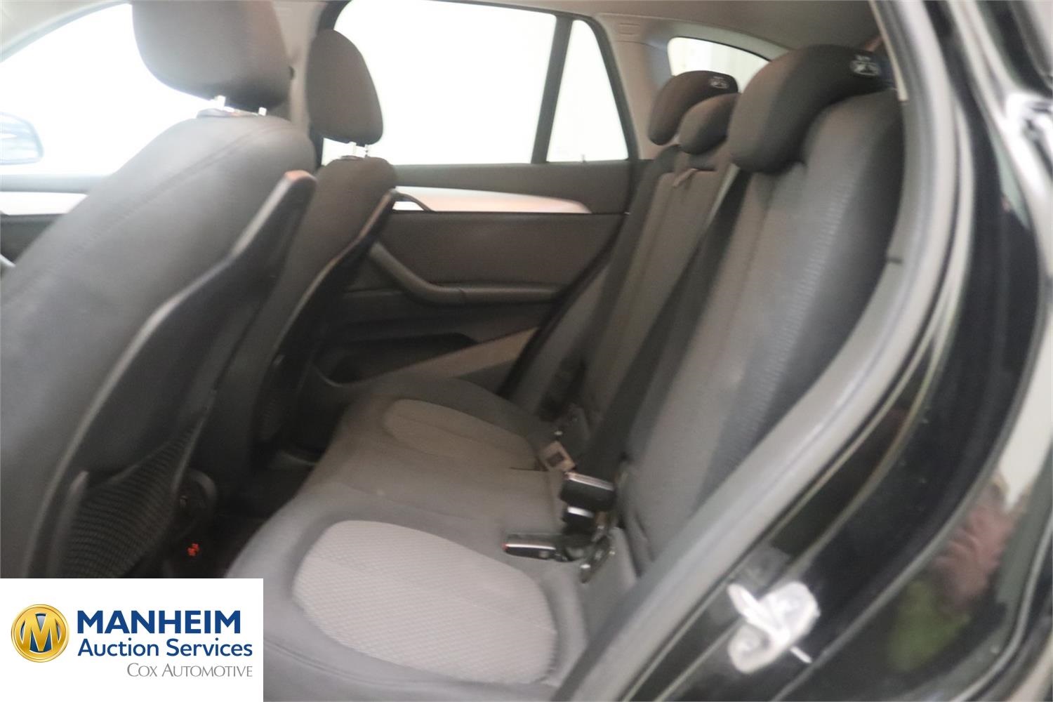 Foto BMW X1 sDrive18d Corporate (F48) 10