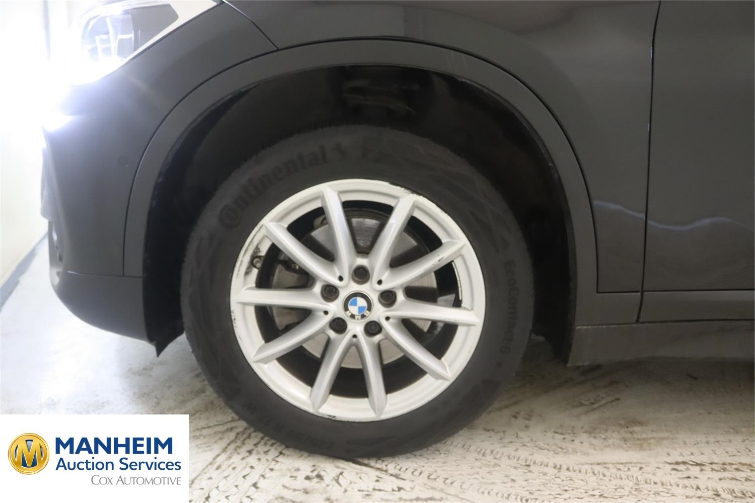 Foto BMW X1 sDrive18d Corporate (F48) 30