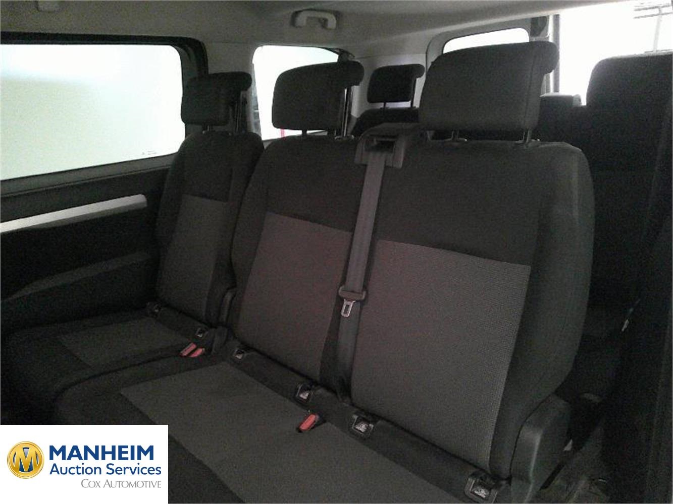 Foto Peugeot TRAVELLER 6