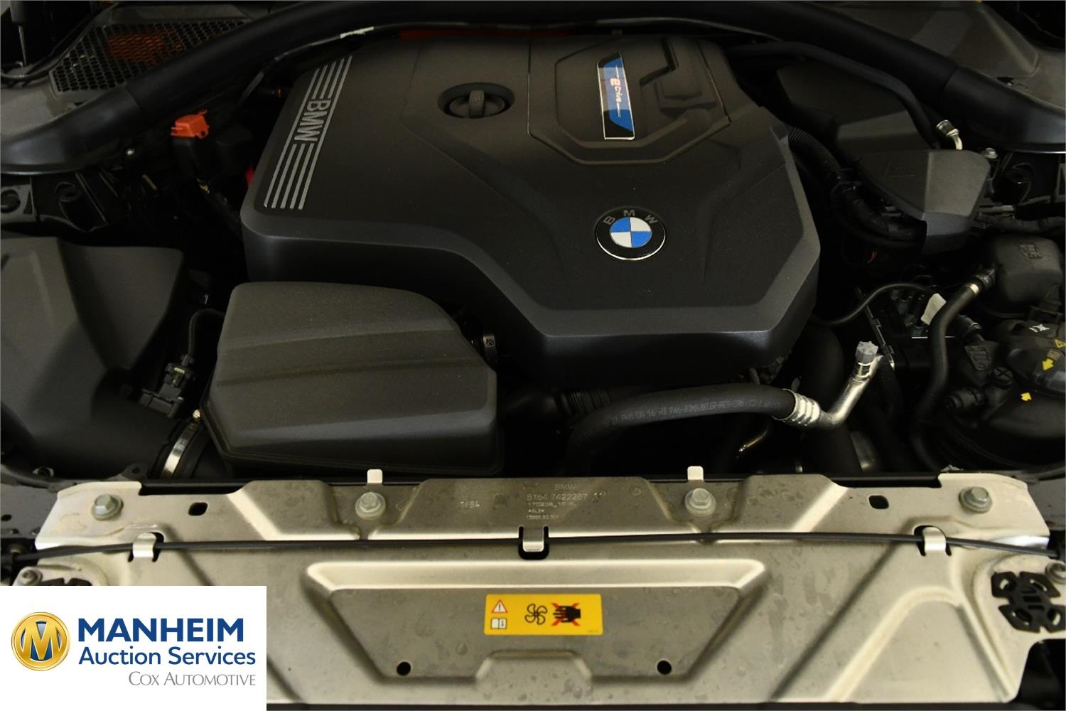 Foto BMW 330e xDrive Touring (G21) 13