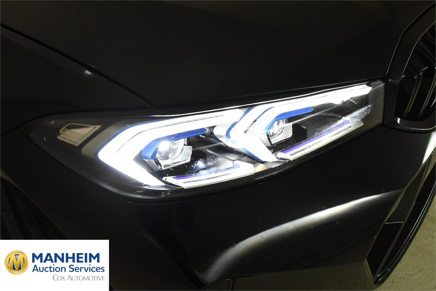 Foto BMW 330e xDrive Touring (G21) 16