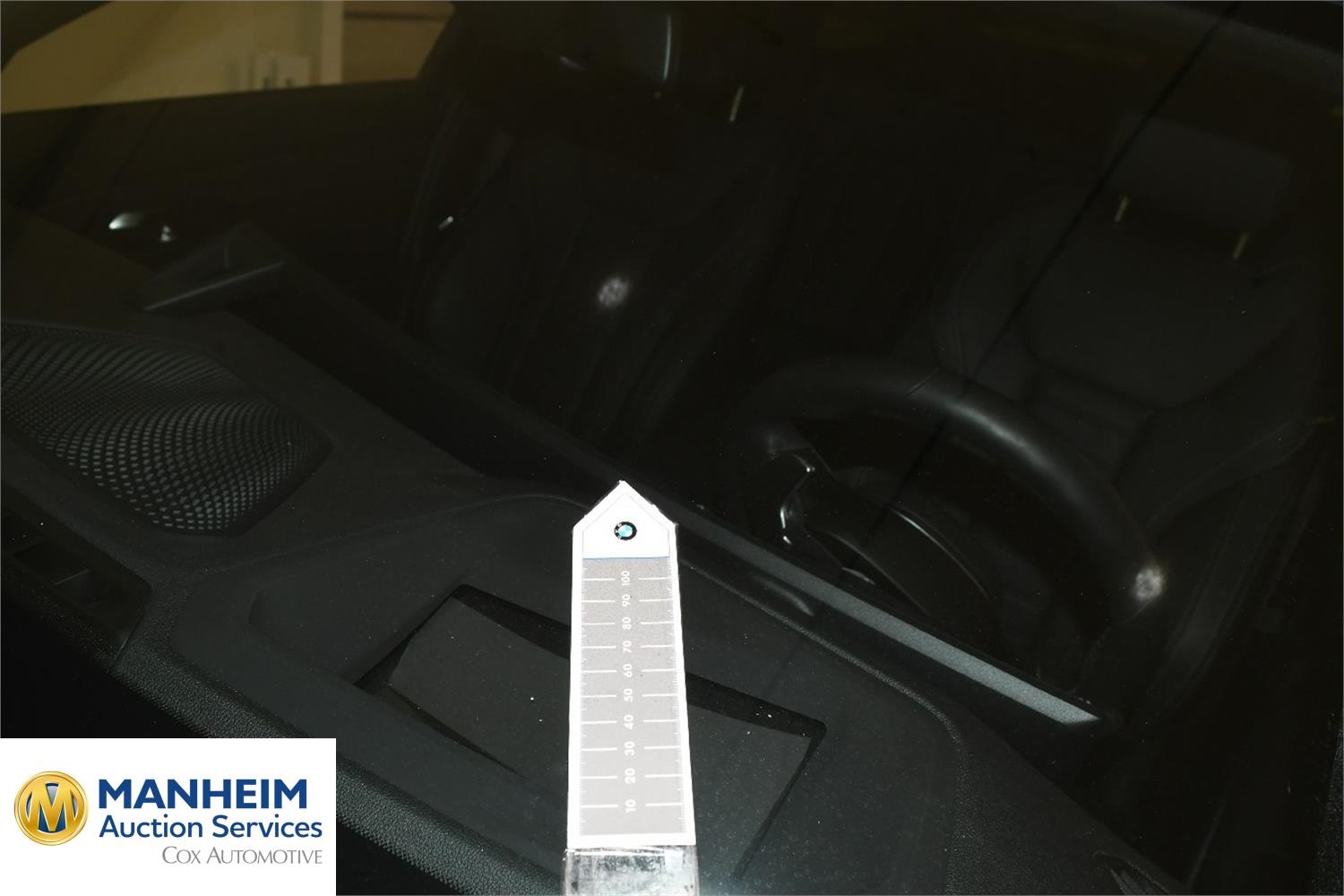 Foto BMW 330e xDrive Touring (G21) 37