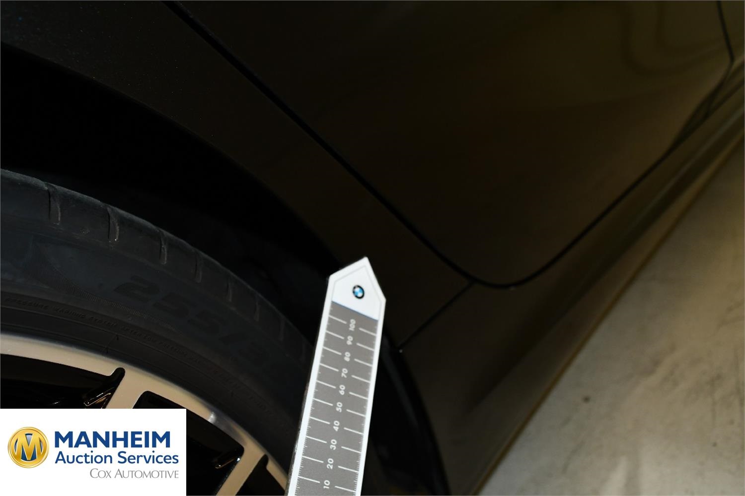 Foto BMW 330e xDrive Touring (G21) 43