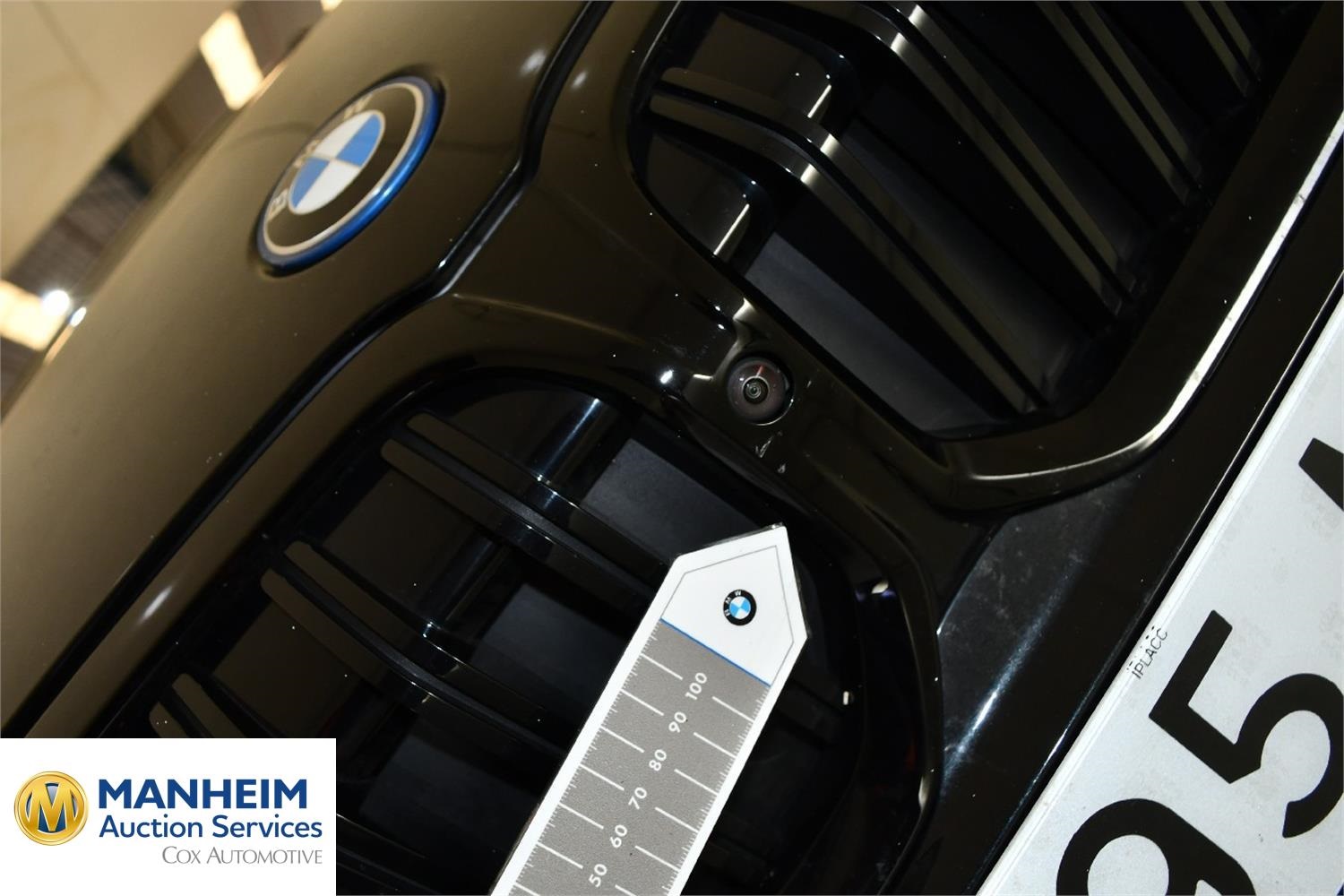 Foto BMW 330e xDrive Touring (G21) 47
