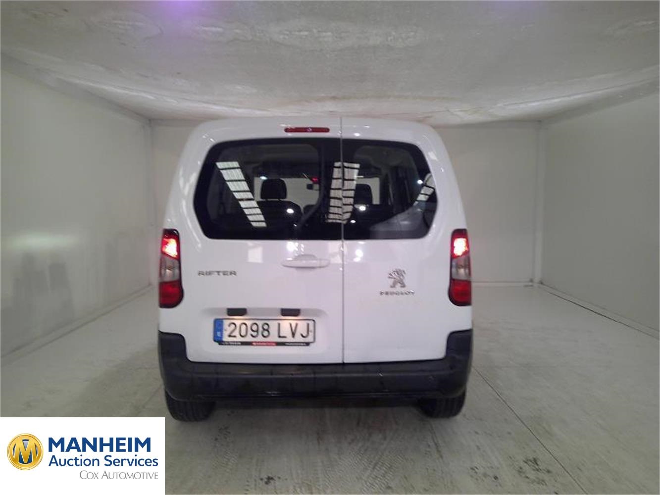 Foto Peugeot Rifter 8