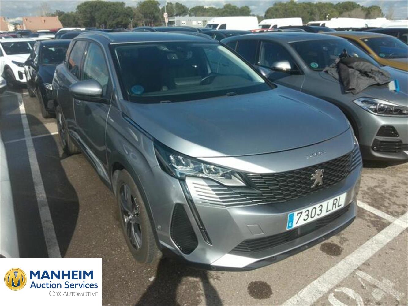 Foto Peugeot 3008 Hybrid 8