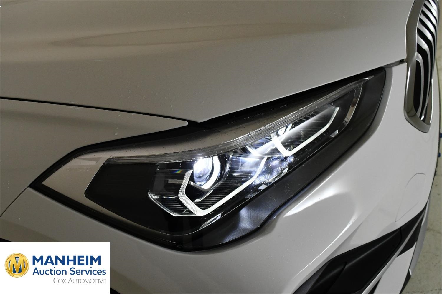 Foto BMW X1 16