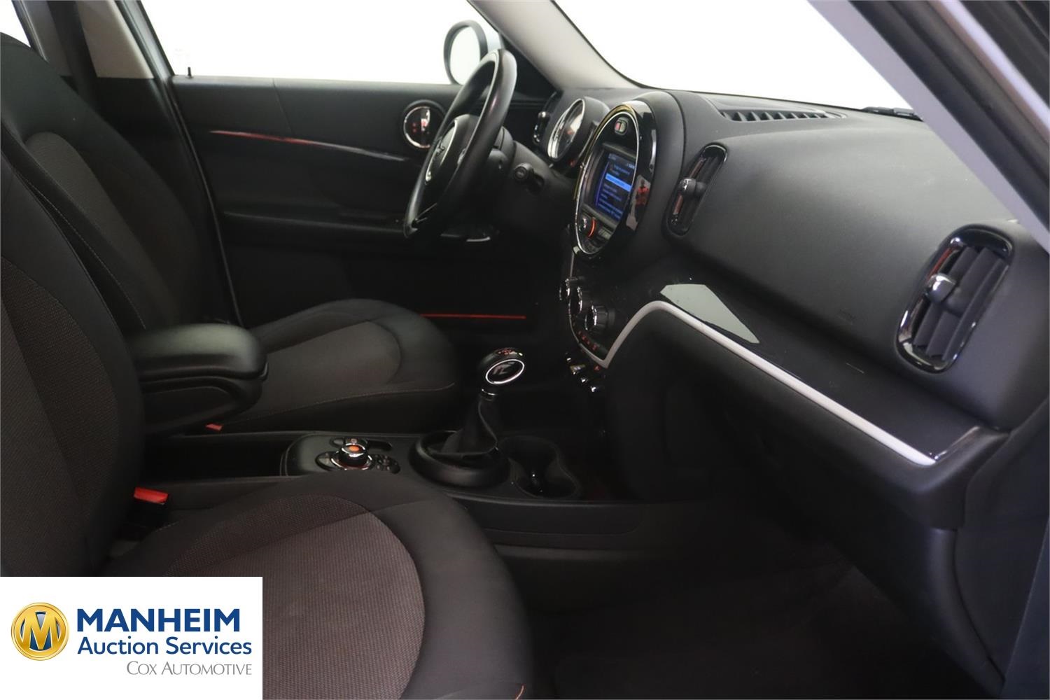 Foto Mini COOPER S E 5