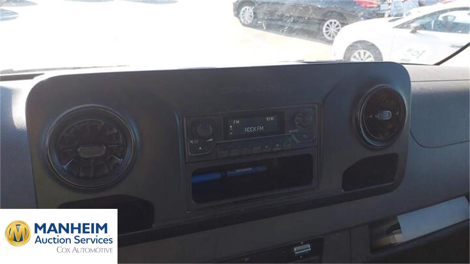 Foto Mercedes Benz EQC 400 13
