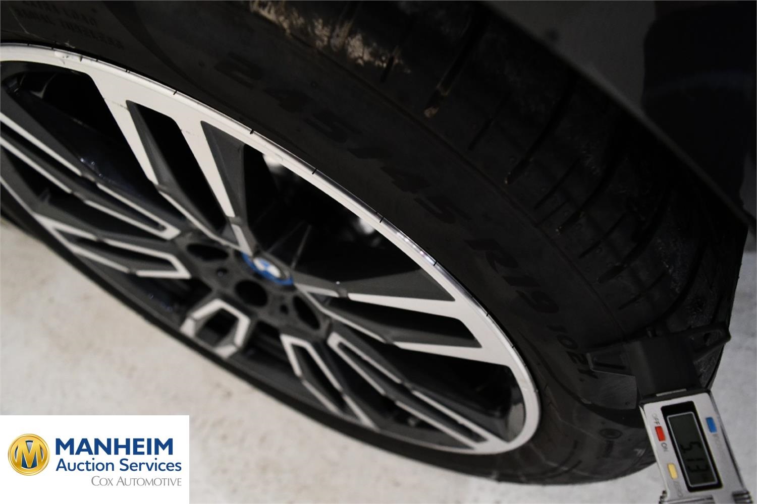 Foto BMW I5 22