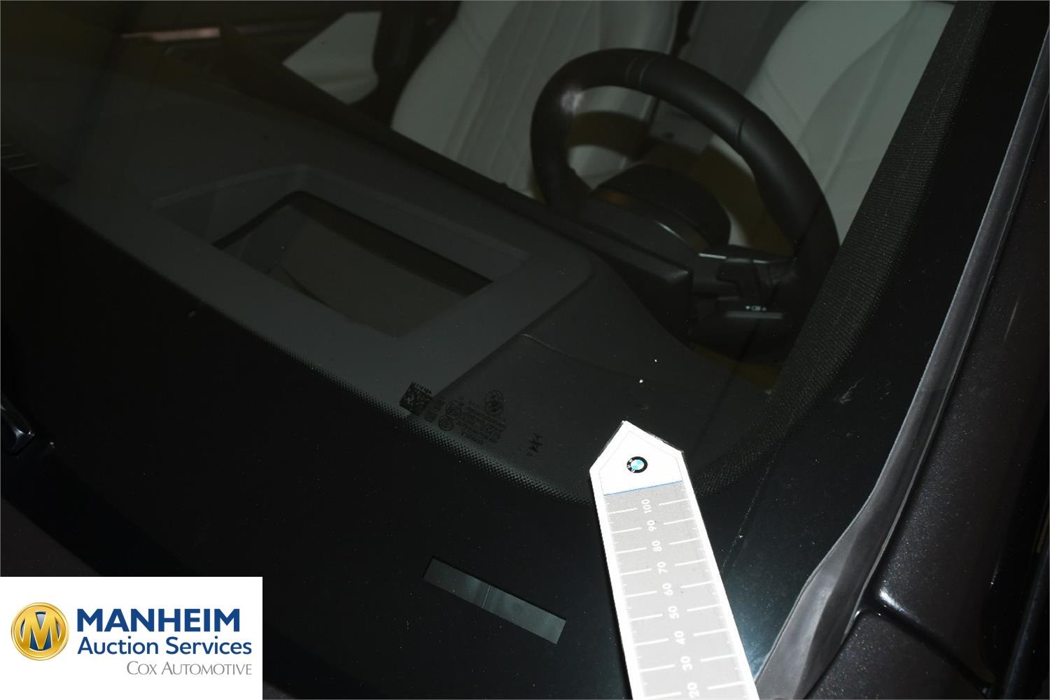 Foto BMW I5 36