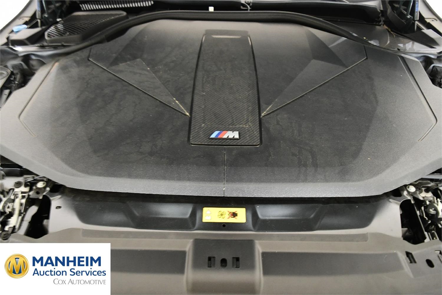 Foto BMW i5 M60 xDrive Berlina (G60) 13
