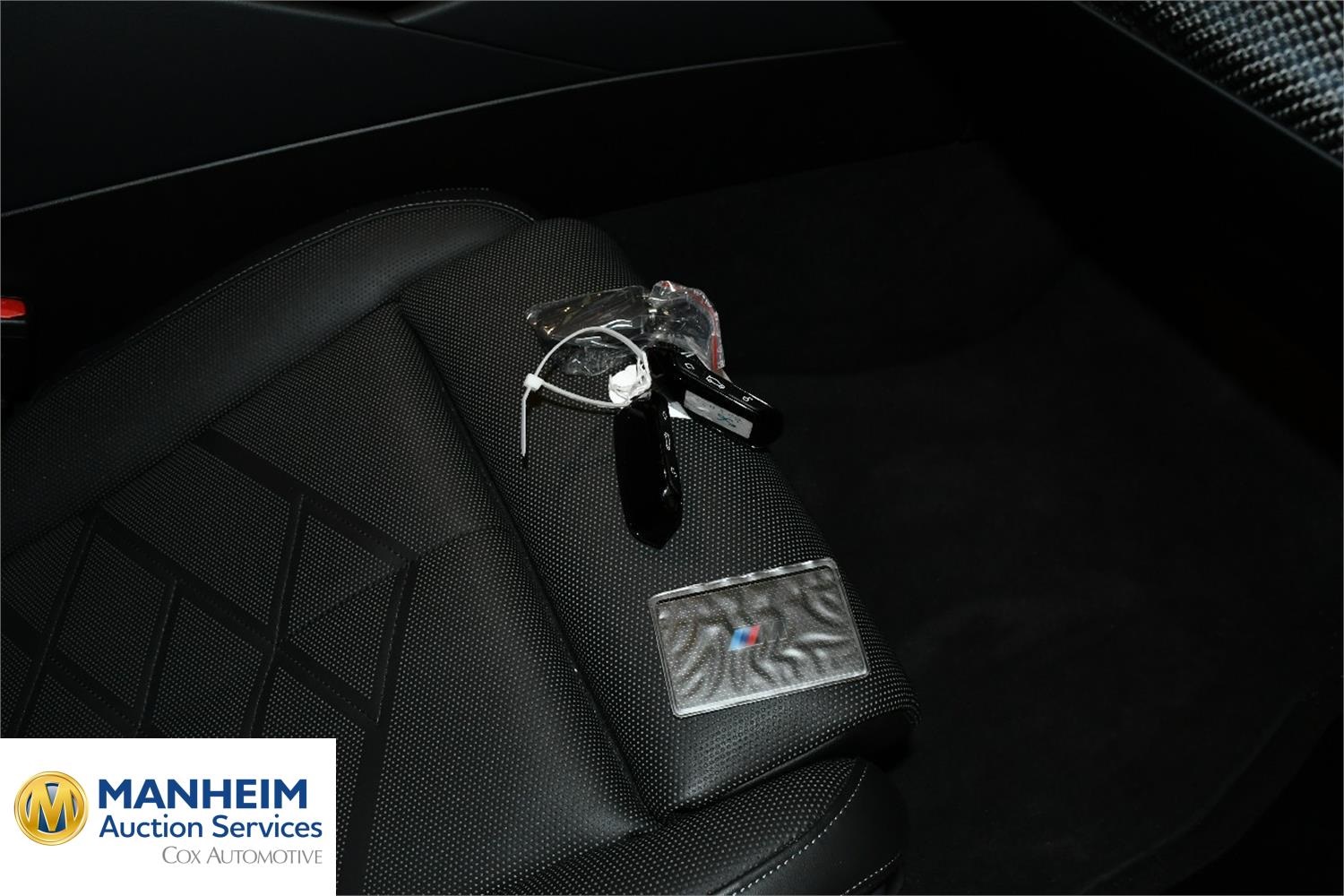 Foto BMW i5 M60 xDrive Berlina (G60) 15