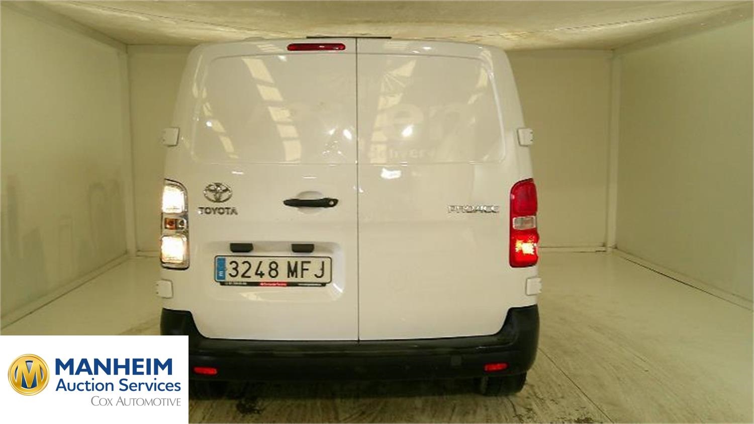 Foto Toyota PROACE 7