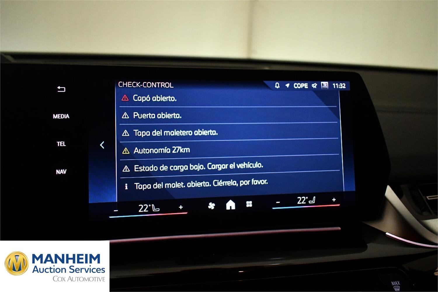 Foto BMW iX2 eDrive20 (U10) 8