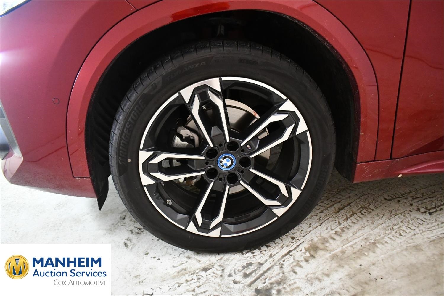 Foto BMW iX2 eDrive20 (U10) 31
