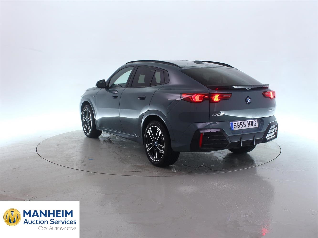 Foto BMW iX2 eDrive20 (U10) 2
