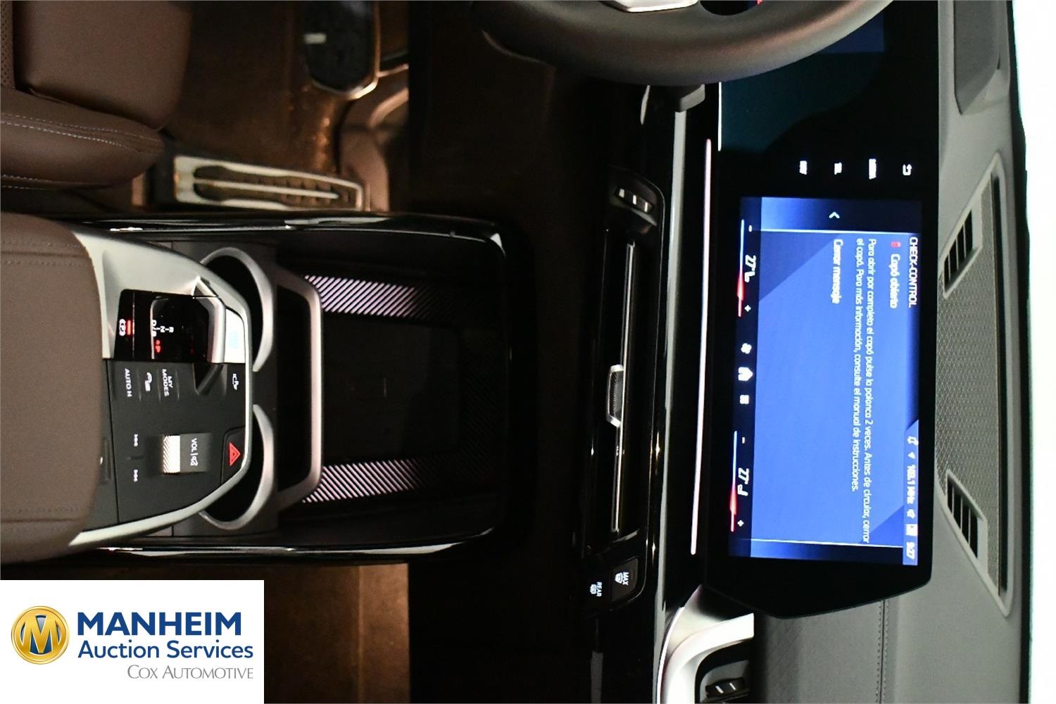 Foto BMW iX2 eDrive20 (U10) 10
