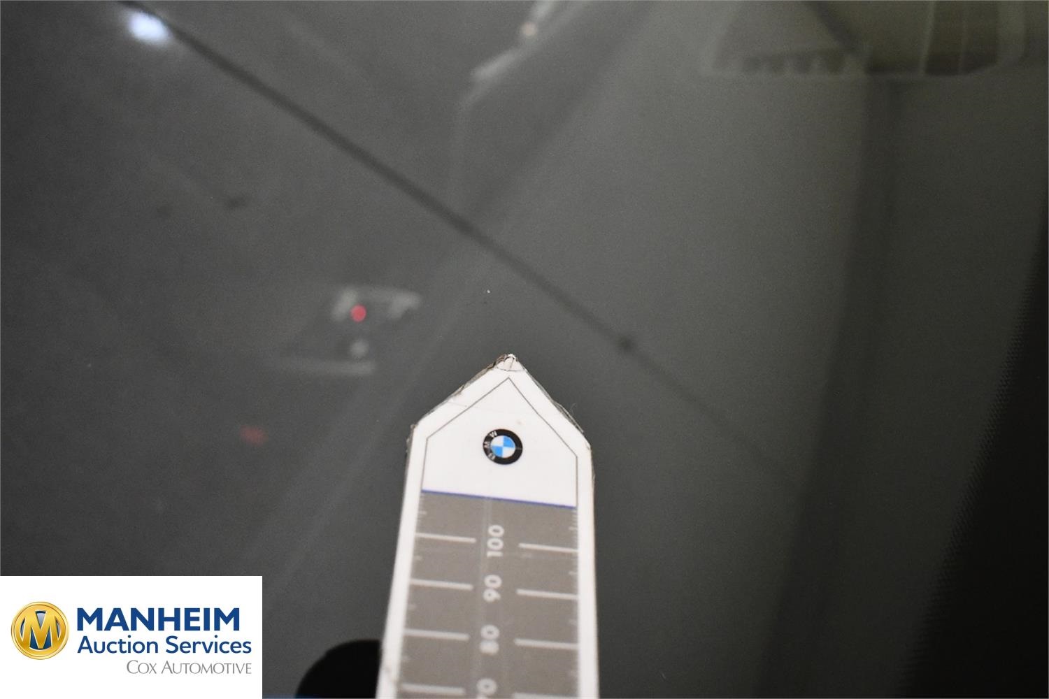 Foto BMW iX2 eDrive20 (U10) 36