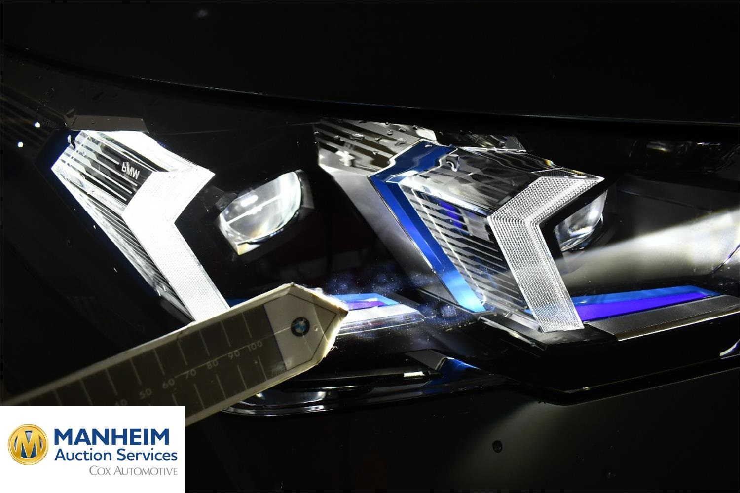 Foto BMW iX2 eDrive20 (U10) 37