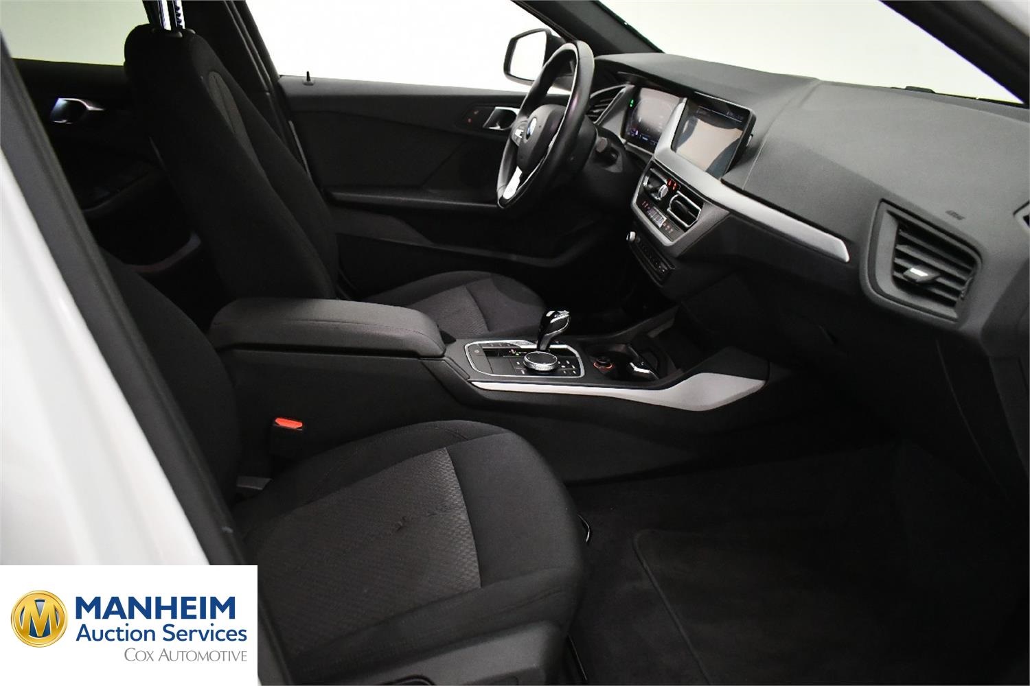 Foto BMW 118d (F40) 5