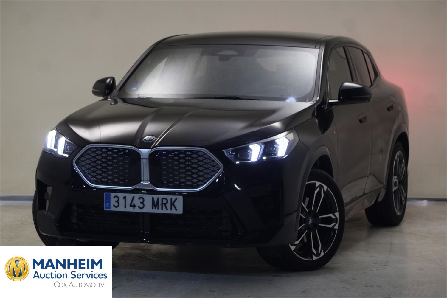 Foto BMW iX2 eDrive20 (U10) 1