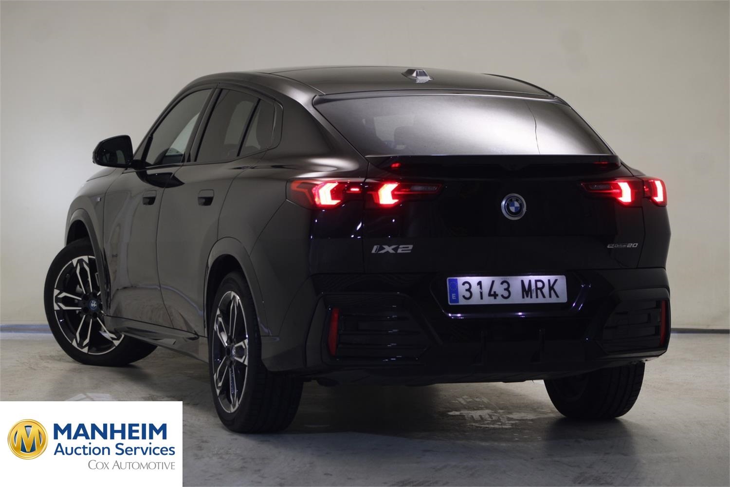 Foto BMW iX2 eDrive20 (U10) 2