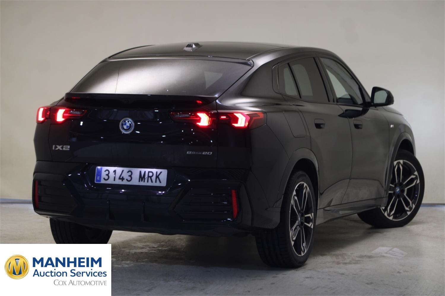 Foto BMW iX2 eDrive20 (U10) 3