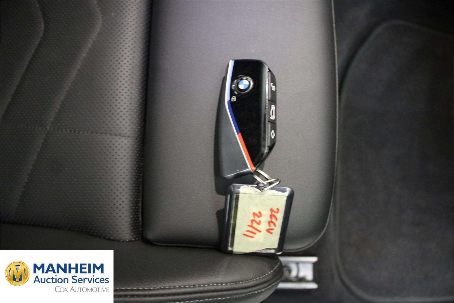 Foto BMW iX2 eDrive20 (U10) 15