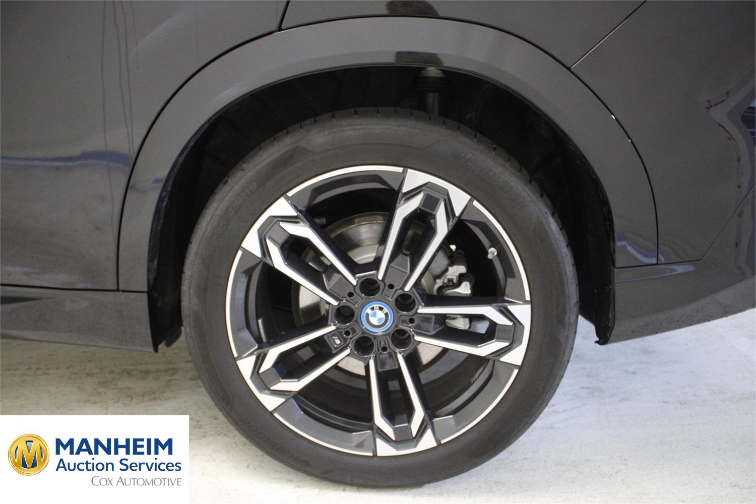 Foto BMW iX2 eDrive20 (U10) 31