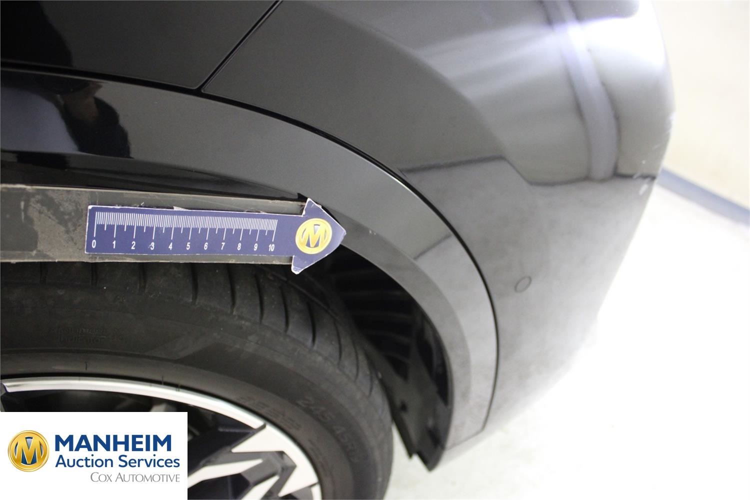 Foto BMW iX2 eDrive20 (U10) 38