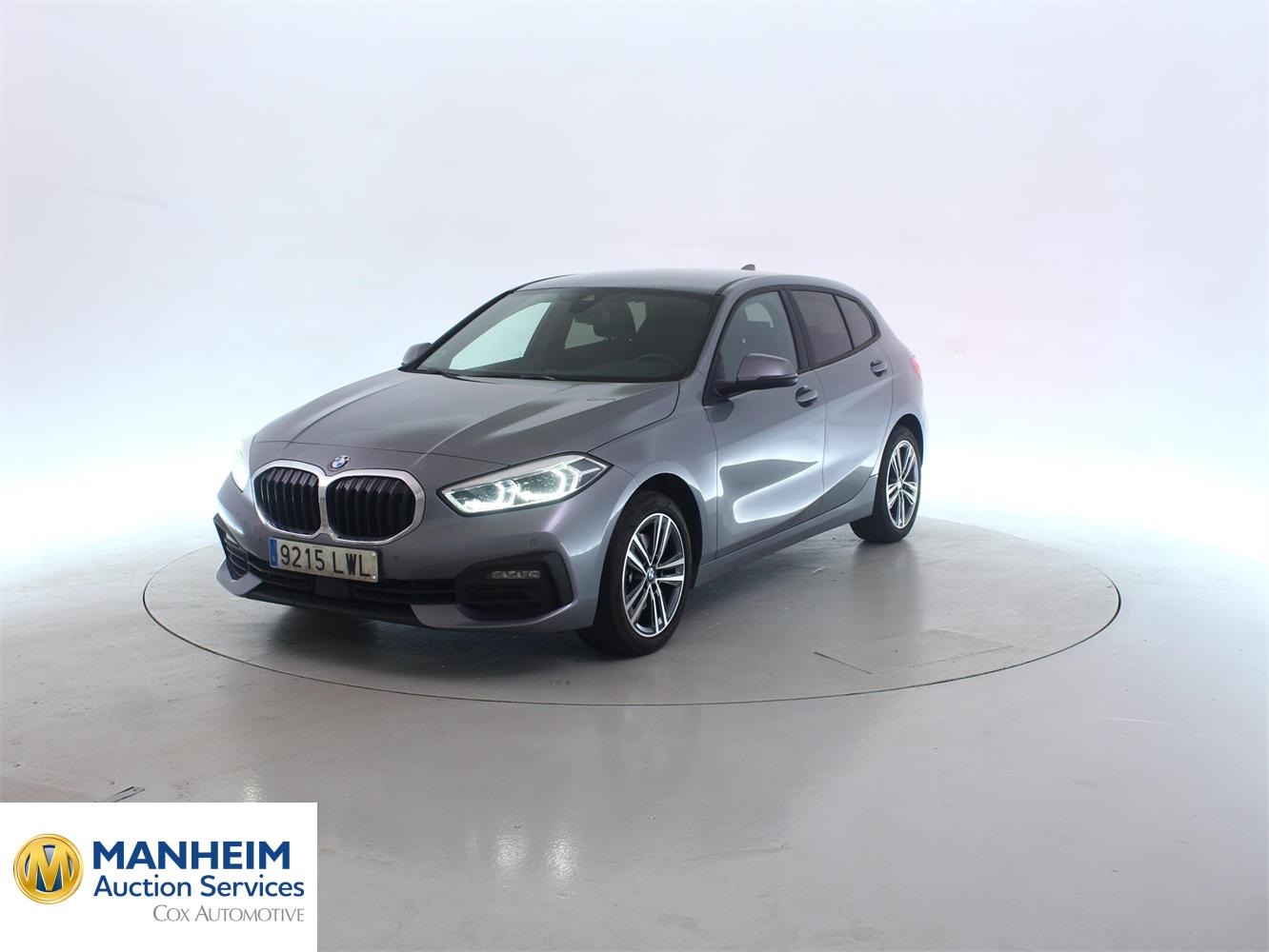 Foto BMW 118d (F40) 1