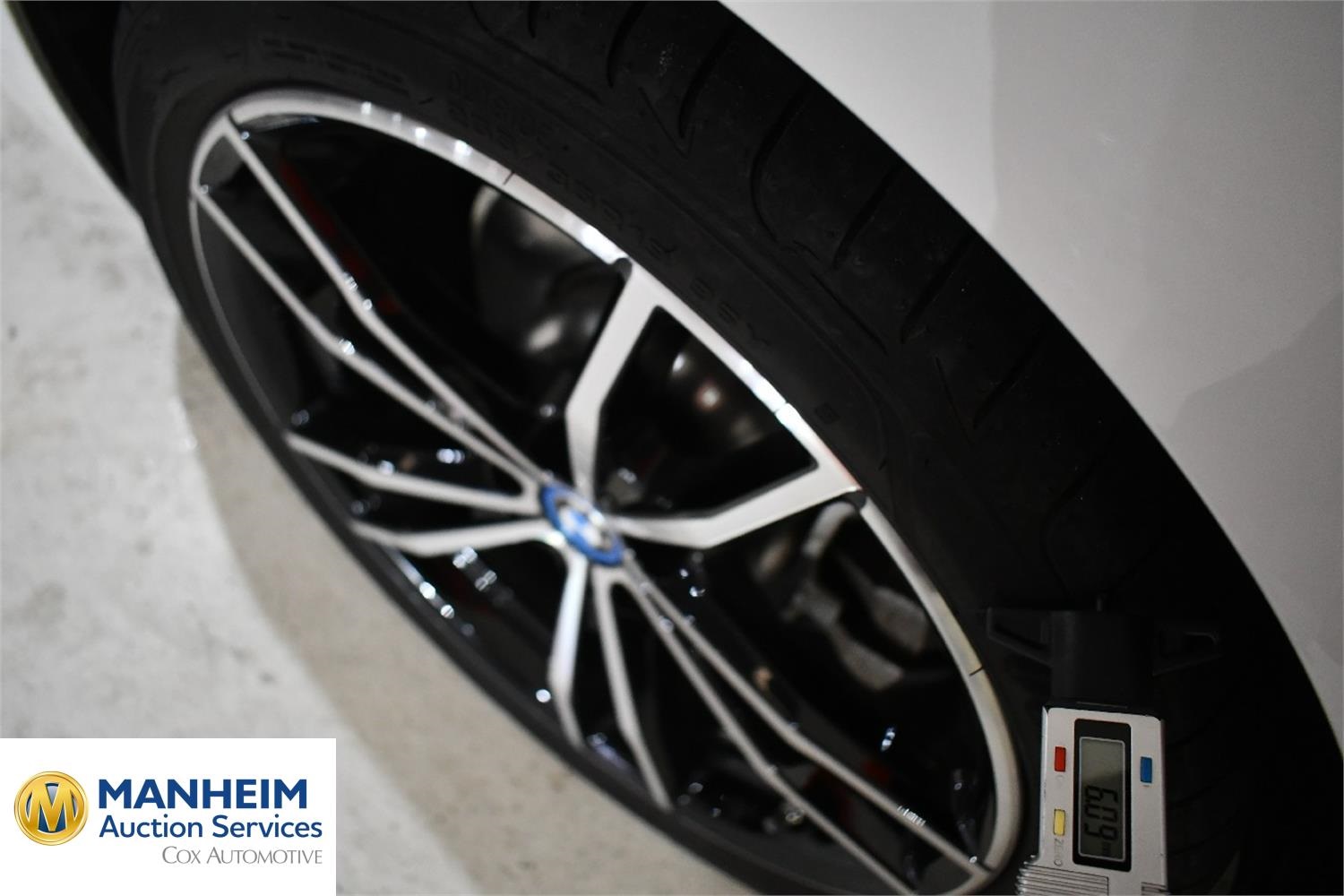 Foto BMW 330e xDrive Touring (G21) 23