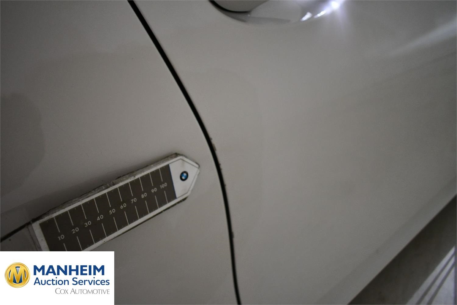 Foto BMW 330e xDrive Touring (G21) 36