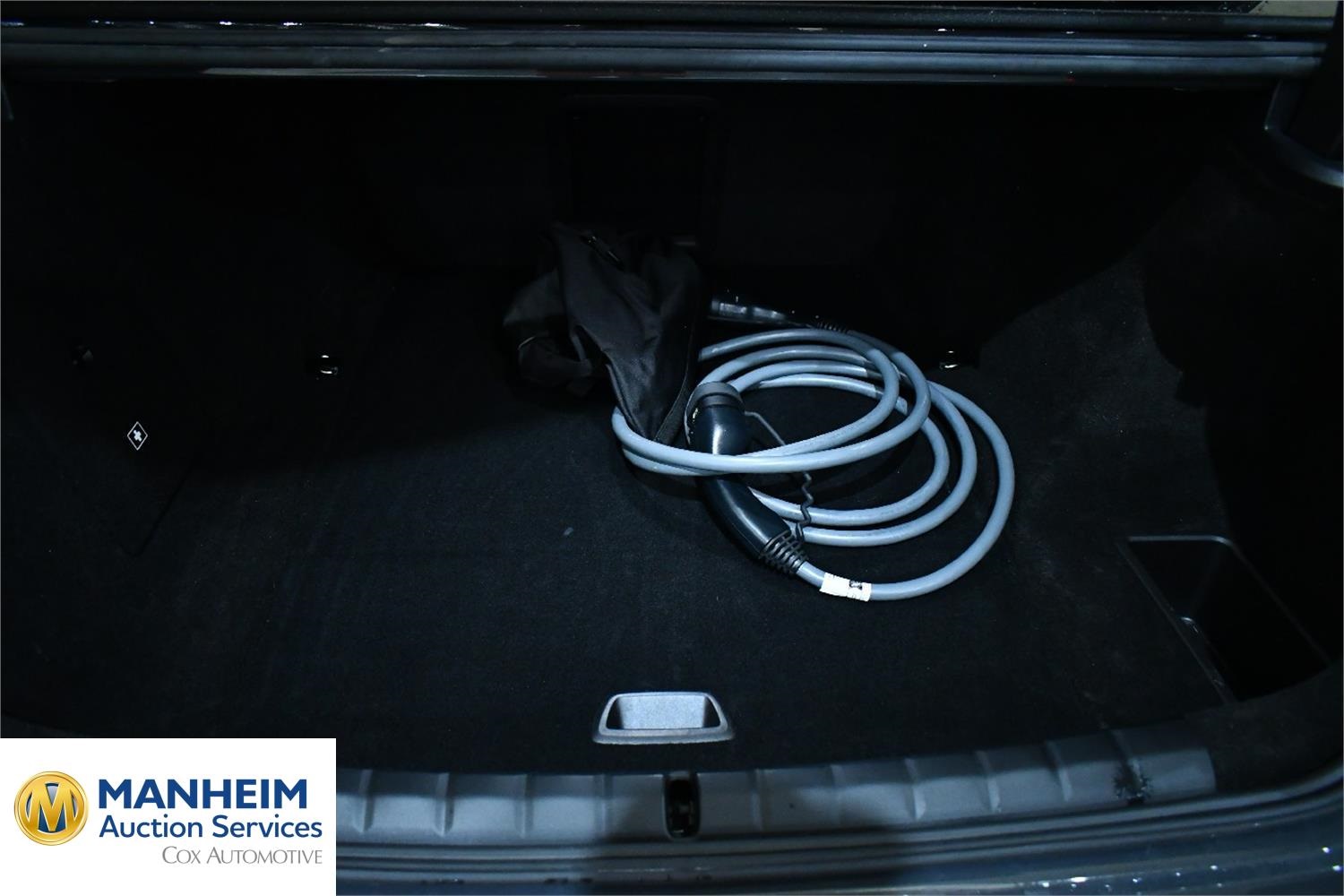 Foto BMW i7 xDrive 60 (G70) 12