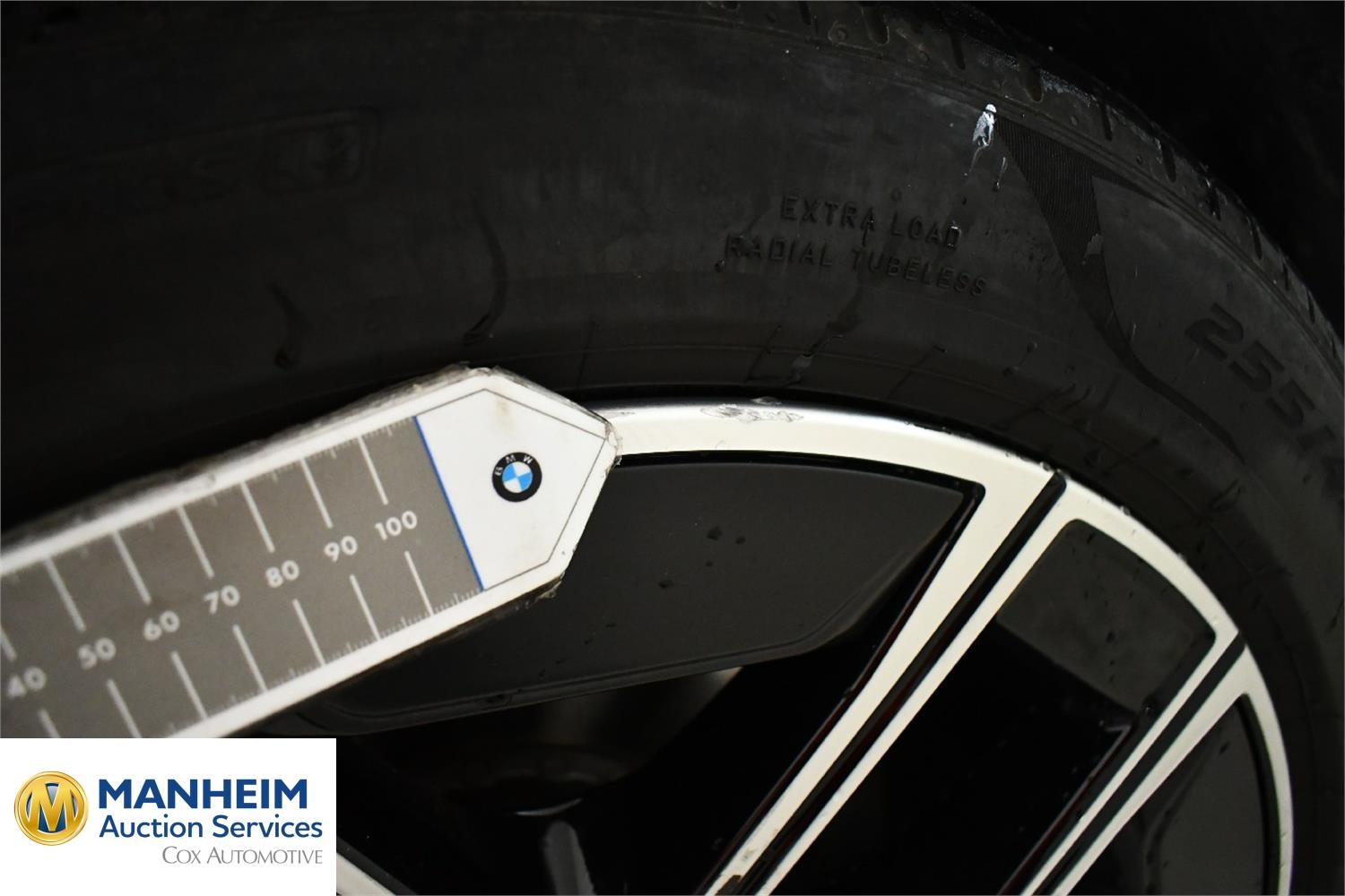 Foto BMW i7 xDrive 60 (G70) 38