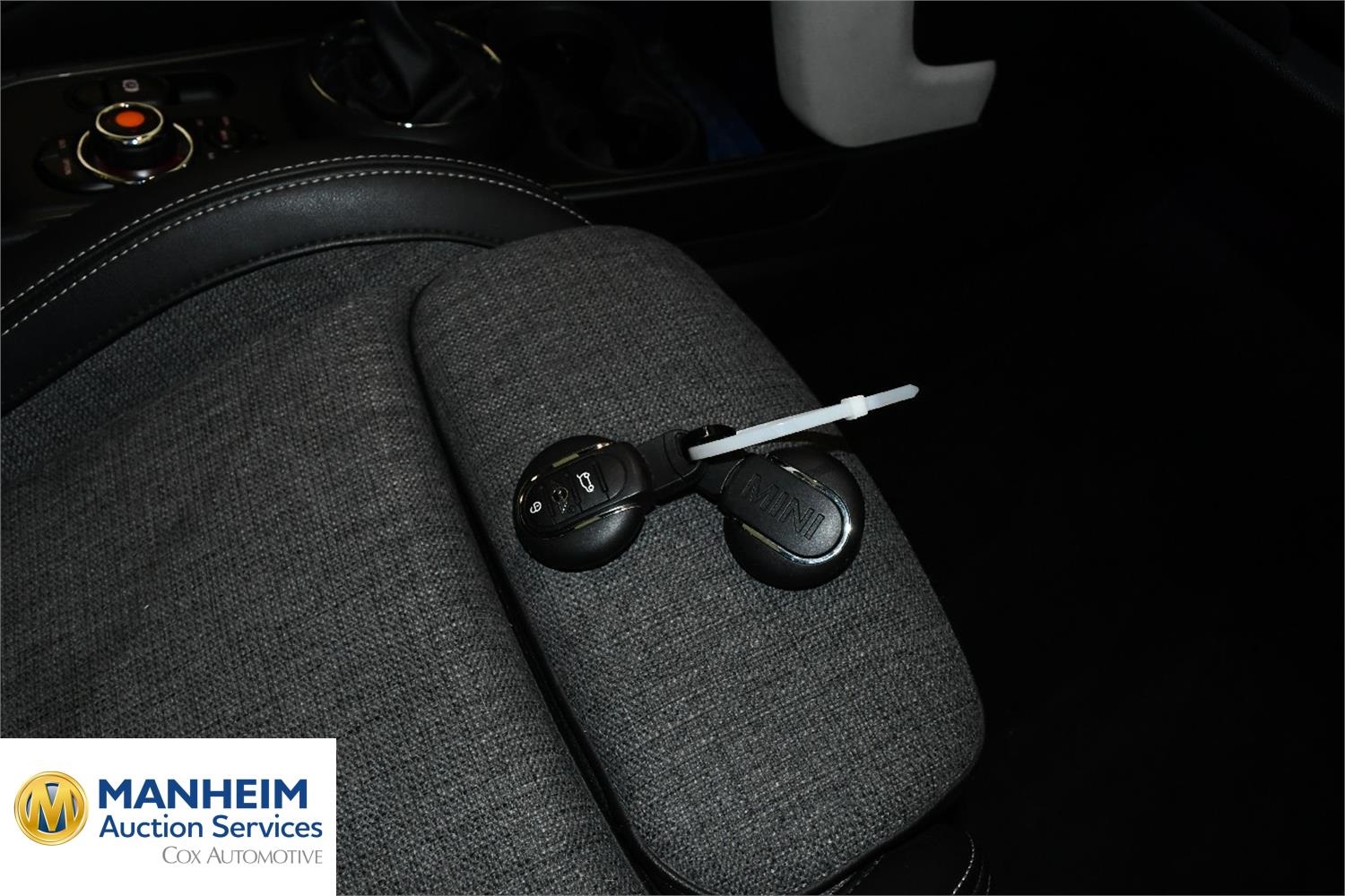 Foto Mini Cooper Countryman (F60) 14