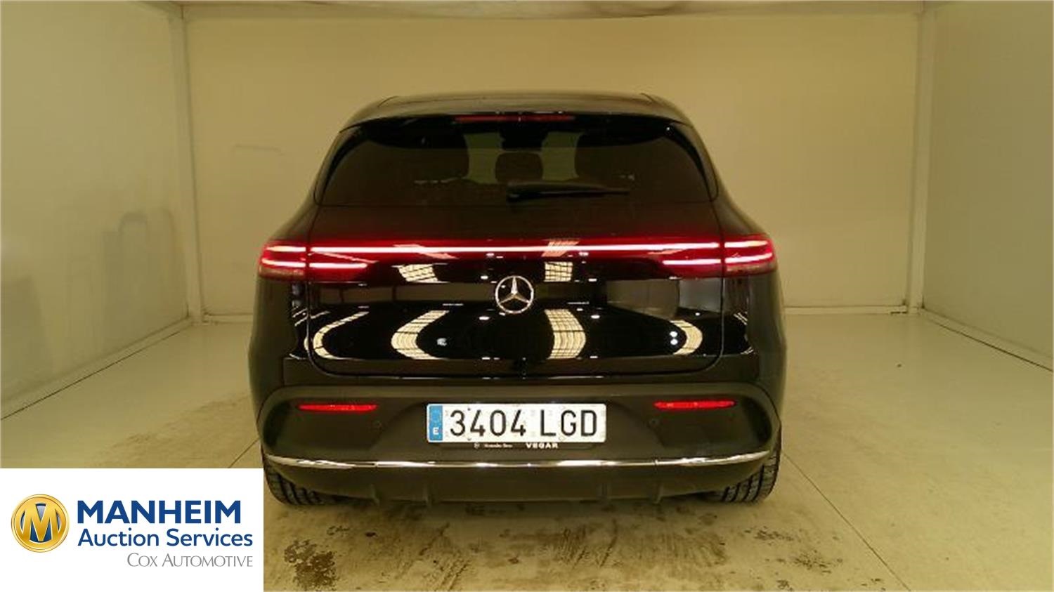 Foto Mercedes Benz EQC 8