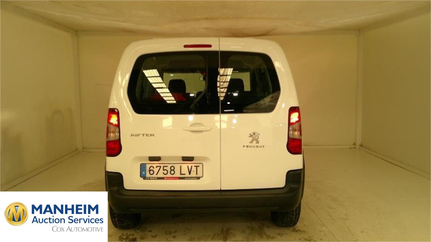 Foto Peugeot Rifter 8
